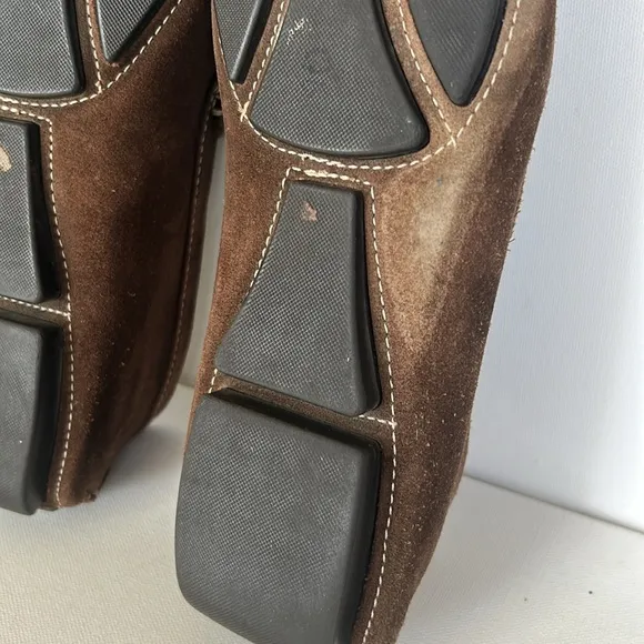 - Donald Pliner Italy Men's Brown Leather Vinco LoafersDriver Shoes