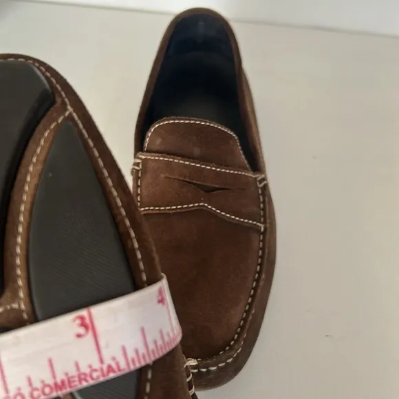 - Donald Pliner Italy Men's Brown Leather Vinco LoafersDriver Shoes