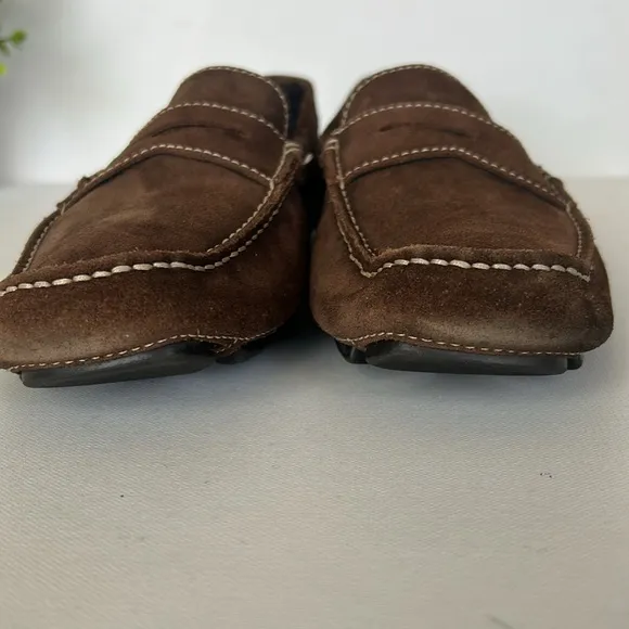- Donald Pliner Italy Men's Brown Leather Vinco LoafersDriver Shoes