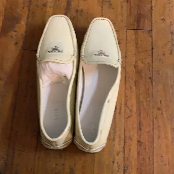 🔥 Prada Mens White Dress Shoes 40.5 or 7 1/2 US