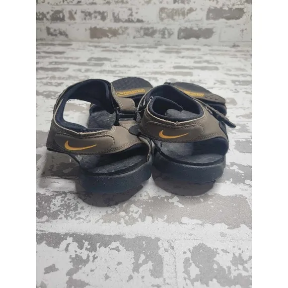 3713 Vintage Nike ACG Sandals Men's 15 Hiking Trail Shoes