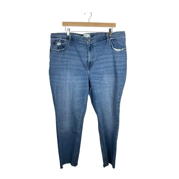 Abercrombie Curve Love Ankle Straight Raw Hem Ultra High Rise Jeans Size 22S