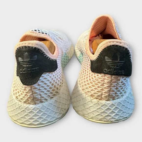 Adidas Men's Deerupt Runner CQ2624 Pink White Running Shoes Sneakers Size 9.5