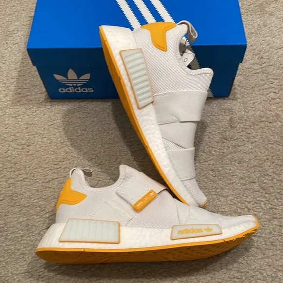 Adidas NMD_R1 STRAP women shoes size 7 brand new with box