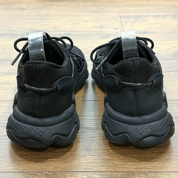 Adidas Ozweego Shoes Mens 13 Core Black Retro Futuristic Lace Up Sneaker Sports