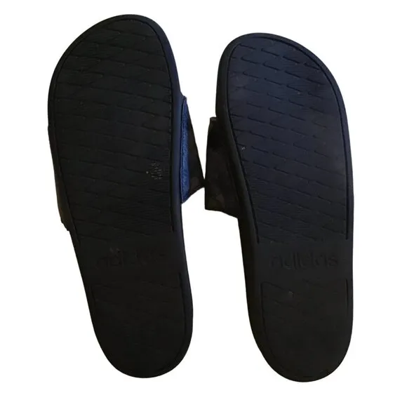 ADIDAS- SLIP-ON BLUE SIZE 8