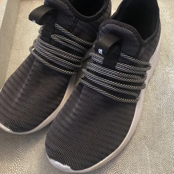 Adidas Sneakers Sports Shoe Size 9 Black Sneaker Running Shoes