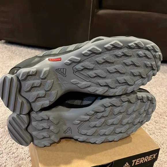 Adidas Terrex AX2R trail hiking shoes sneakers black carbon CM7728 Mens 10.5