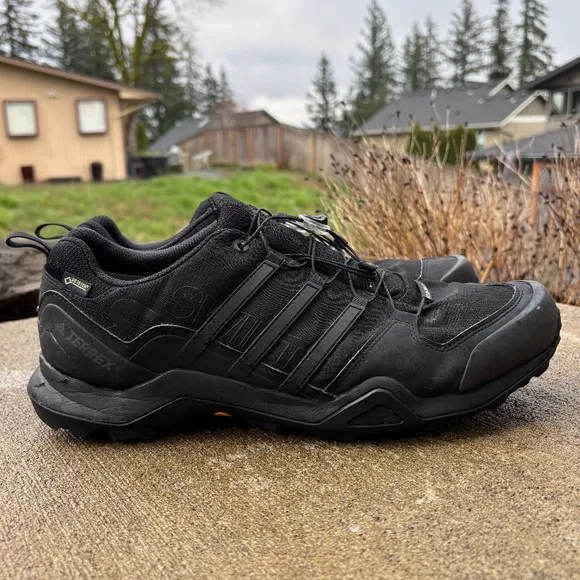 Adidas Terrex Swift R2 Goretex Triple Black CM7492 Hiking Shoes Men's Si…