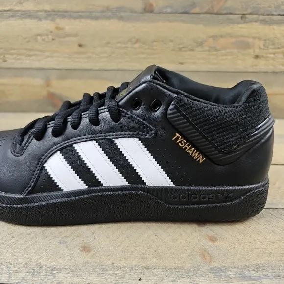 adidas Tyshawn Men's Casual Skate Leather Shoes Core Black White