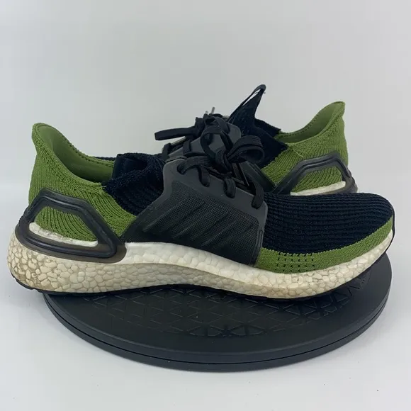 Adidas Ultraboost 19 Tech Green/Black Running Shoes G27511 Men's Size 9.5