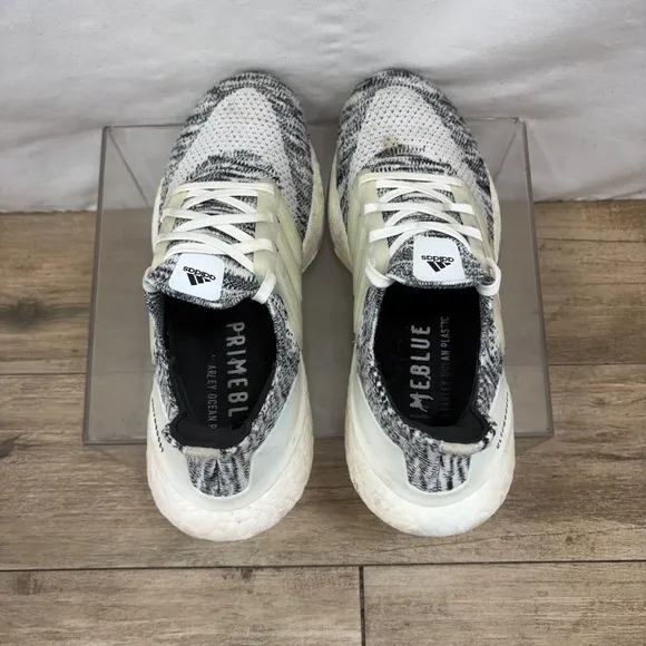 Adidas UltraBoost 21 Women's Running Shoes Size 8 Oreo White Black