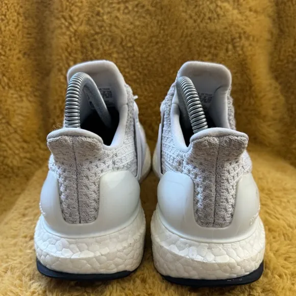 Adidas Ultraboost DNA 5.0 Triple White Running Shoes Women’s Size 6