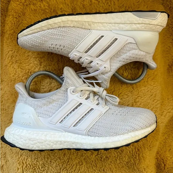 Adidas Ultraboost DNA 5.0 Triple White Running Shoes Women’s Size 6