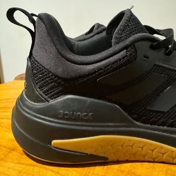 Adidas V Trainer Sneakers Athletic Activewear Running Shoes Gum Soles Men 8.5