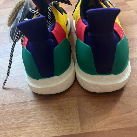 Adidas x Pharrell Williams men’s shoes size 11