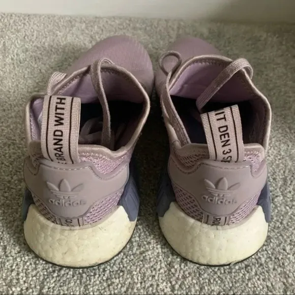 Adidas Boost NMD R1 Athletic Comfy Sneakers Light Purple Lavender Lilac 7.5 8