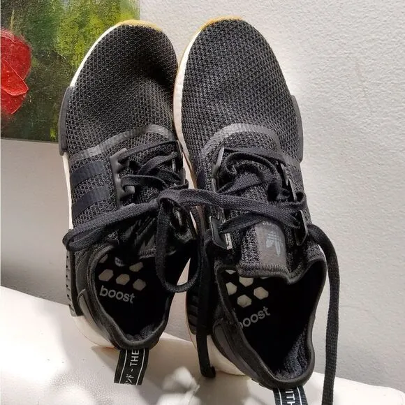 Adidas Originals The 3 Stripes Sneakers Size 10,5