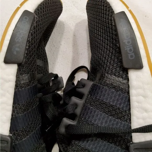 Adidas Originals The 3 Stripes Sneakers Size 10,5