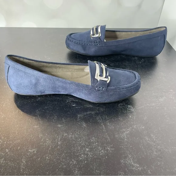 AEROSOLES Women's Day Drive Loafers Navy Faux Suede Wide Width