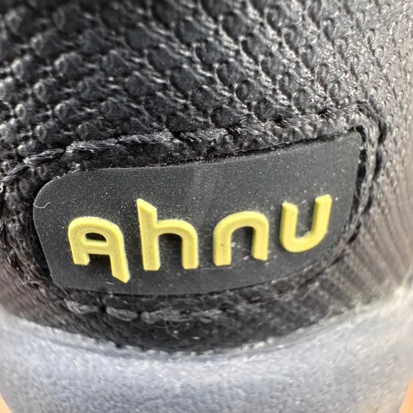 Ahnu Waterproof Hiking Boots Vibram Padded Ankle Purple US 9.5