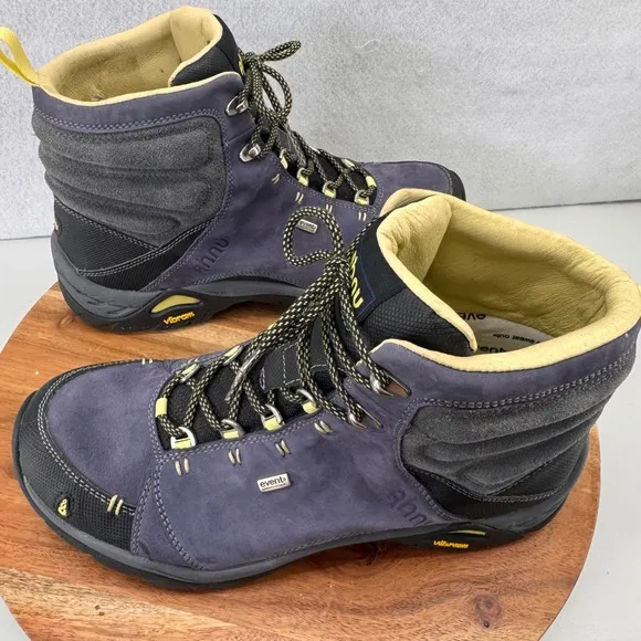 Ahnu Waterproof Hiking Boots Vibram Padded Ankle Purple US 9.5