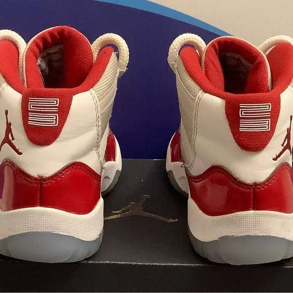 Air Jordan 11 Cherry Kids Size 3y