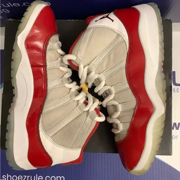 Air Jordan 11 Cherry Kids Size 3y