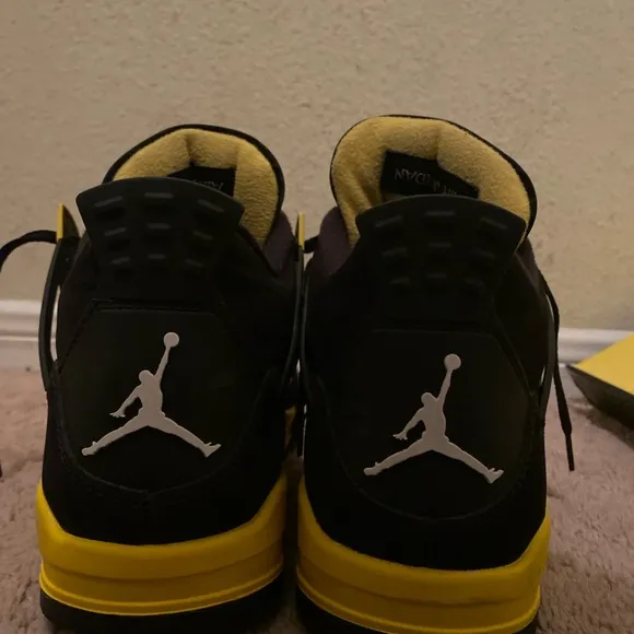 air jordan 4 thunder