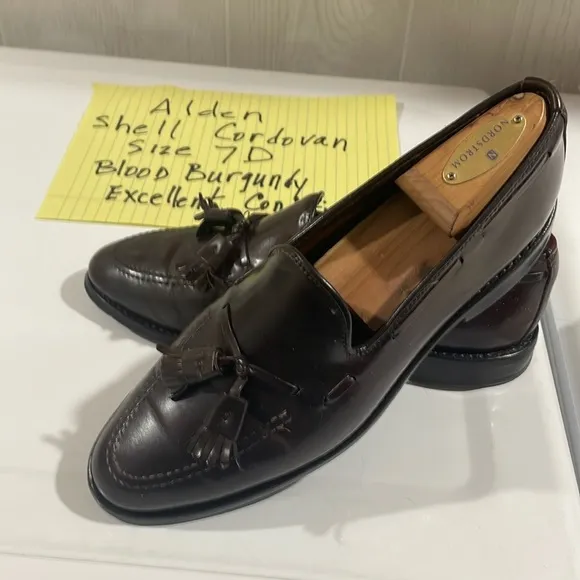 Allen Edmonds Men's deep blood burgandyTassel Loafers-Shell Cordovan