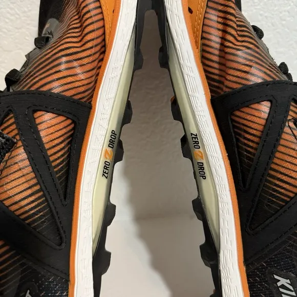 Altra King MT Shoes Men's US 10.5 Orange Black Trail Running Vibram Gaiter Trap