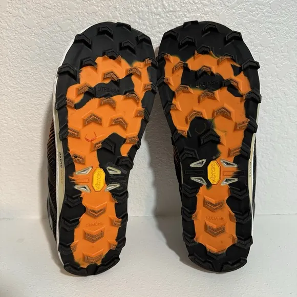 Altra King MT Shoes Men's US 10.5 Orange Black Trail Running Vibram Gaiter Trap