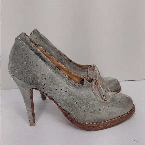 ANGELA SCOTT Gray Women's Shoes size 8 preOwned Exellent condition