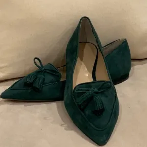 Ann Taylor Elegant Green Tassel Loafers