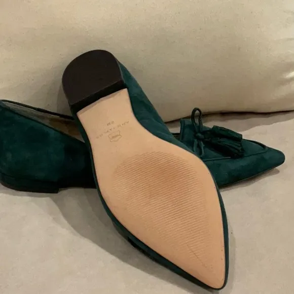 Ann Taylor Elegant Green Tassel Loafers