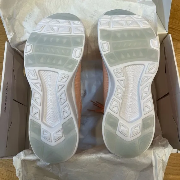 APL Techloom Breeze - Blush / Sea Salt / White