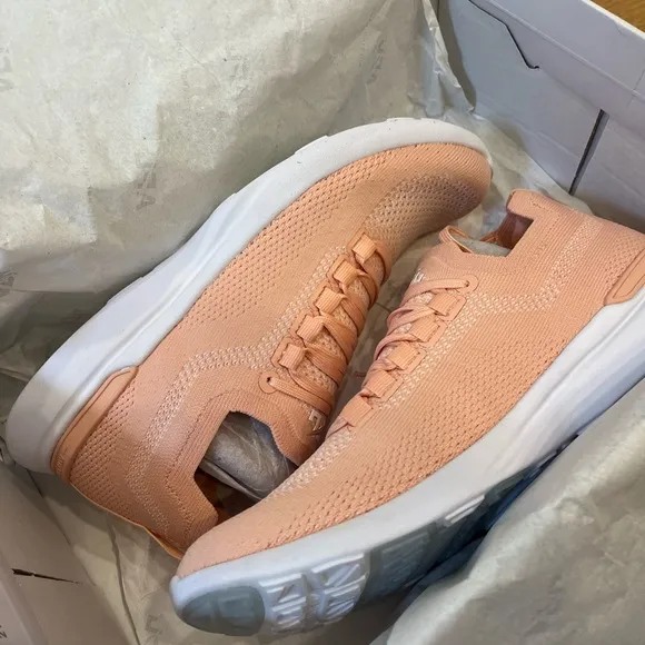 APL Techloom Breeze - Blush / Sea Salt / White