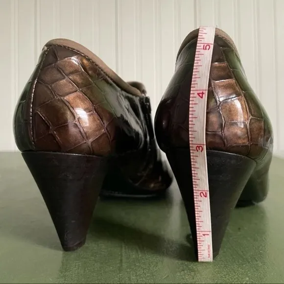 Aquatalia W'Proof Ankle Boots in Croc Effect Leather w Metallic Finish