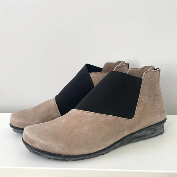 Arche Barzem Leather Booties Sabbia Nubuck Leather Size 38 US 7 Comfort Shoes