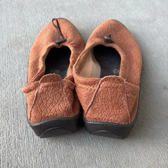 Arcopedico L14 Women's Slip-On Shoes Size 38