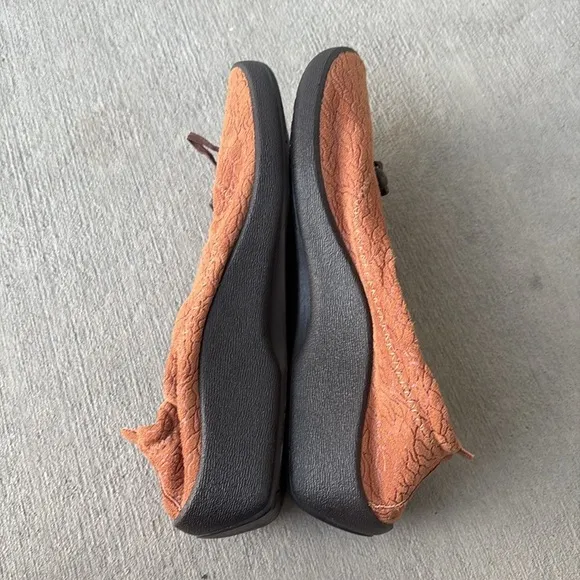 Arcopedico L14 Women's Slip-On Shoes Size 38