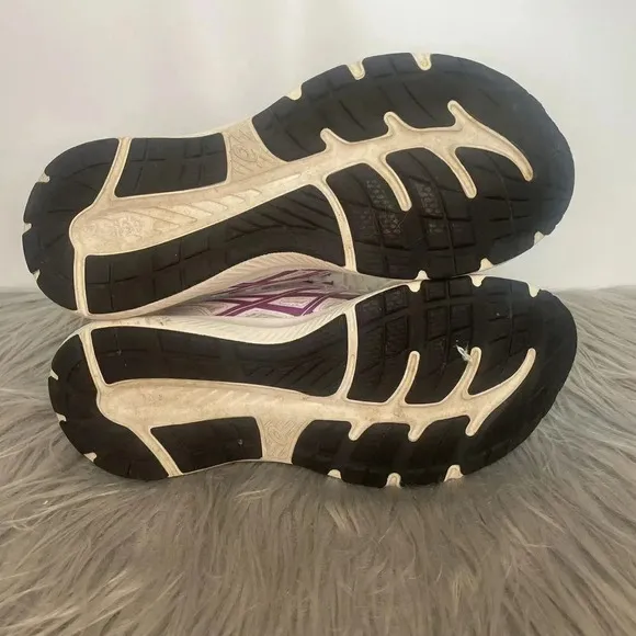 Asics Gel Contend 7 Womens White Grape Running Shoes  Size 8