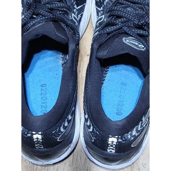 ASICS GEL-Cumulus 23 Women 10.5 Running Shoes 1012A889 Black
