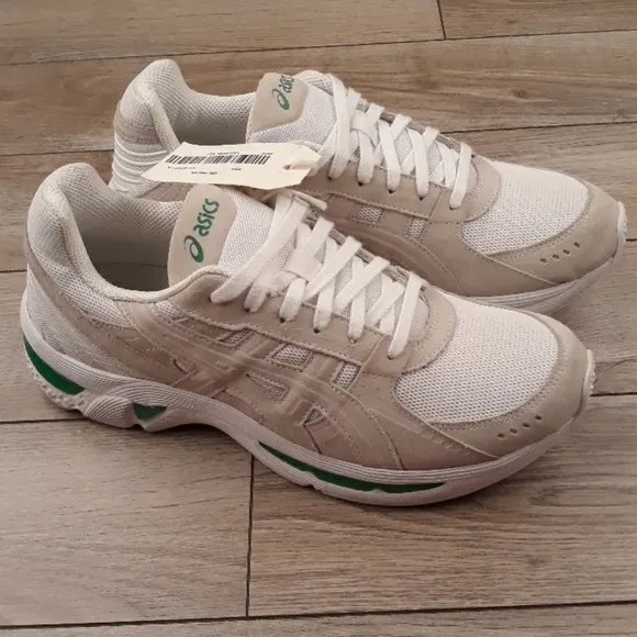 ASICS Gel-Helios Beige‎ Green SAMPLE Sz 9 Mens Running Athletic Shoes NEW