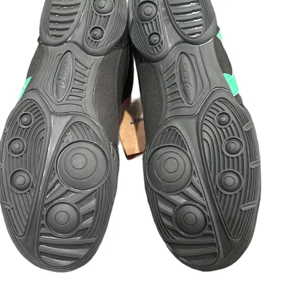 Asics Matflex 7 wrestling shoes