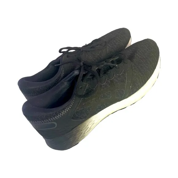 ASICS Women’s Running Shoes Size 11 Black White Ombré