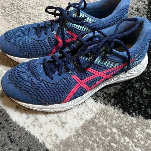 Asics Gel Contend 6 Running Shoe Size 9 Blue Pink Sneaker Excellent condition.