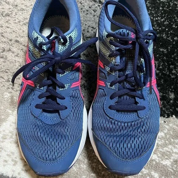 Asics Gel Contend 6 Running Shoe Size 9 Blue Pink Sneaker Excellent condition.