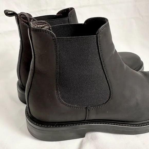 A.Testoni Men’s Waterproof Nubuck Leather Chelsea Boots