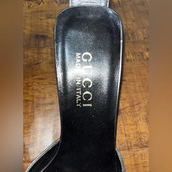 AUTH GUCCI 100% LEATHER ANKLE STRAP SHOES KITTEN HEELS Sz 6 US